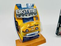 CORVETTE C6R: A 1:32 scale Corvette C6R slot car by Scalextric together with a 1:64 scale Corvette C6R model by Jada/Bigtime Muscle and a hardcover book 'Modern GT Racing' by Dave Friedman [Location: Sydney] - 3