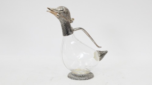 EWER: A modern glass ewer jug in the form of a duck, 27cm high