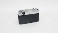 CAMERA: A c1960s Yashica (Japan) Minister 35mm camera in original black leather case - 3