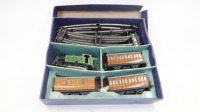 HORNBY: An original circa 1940s/1950s Hornby by Meccano clockwork 'O' gauge boxed train set