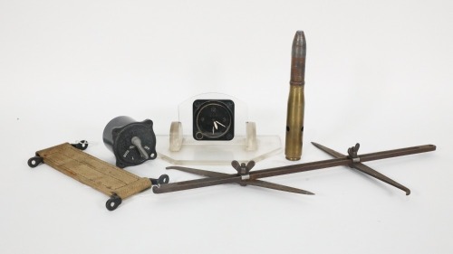 WWII ITEMS: A group of assorted WWII era items