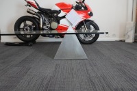 COFFEE TABLE: A totally unique decorative modern Ital Design glass and metal cantilevered coffee table, glass height 35cm, 166cm long, 90.5cm wide, 1.8cm glass thickness - 3