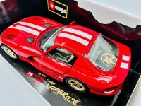 DODGE VIPER: Two Bburago models of the Viper GTS, one in 1:18 scale and the other in 1:24 scale together with a softcover book, 'Enthusiast Colour Series: Viper' by Matthew L. Stone [Location: Sydney] - 4