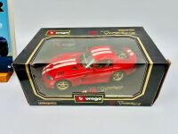 DODGE VIPER: Two Bburago models of the Viper GTS, one in 1:18 scale and the other in 1:24 scale together with a softcover book, 'Enthusiast Colour Series: Viper' by Matthew L. Stone [Location: Sydney] - 5