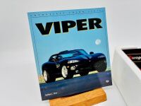 DODGE VIPER: Two Bburago models of the Viper GTS, one in 1:18 scale and the other in 1:24 scale together with a softcover book, 'Enthusiast Colour Series: Viper' by Matthew L. Stone [Location: Sydney] - 9