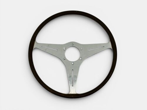 NARDI: An original 390mm wood rimmed steering wheel