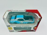 RC CARS: Two RC cars including a 1:24 scale Plymouth Hemi Cuda by Maisto together with a 1:18 scale Dodge Challenger [Location: Sydney] - 4