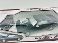 RC CARS: Two RC cars including a 1:24 scale Plymouth Hemi Cuda by Maisto together with a 1:18 scale Dodge Challenger [Location: Sydney] - 6
