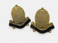 BUGATTI: A pair of Bugatti Owners Club badges