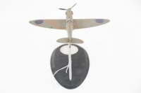 SPITFIRE: A Franklin Mint Spitfire MK1 model aircraft, mounted to stand on base, believed to be 1:48 scale, 15cm high overall - 2