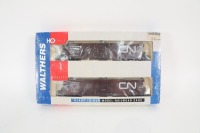 BOX CARS: Three HO scale box cars - 2