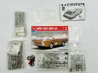 MODEL KITS: Two AMT 1:25 scale model kits including a Hemi Hunter Mopar Street racer and a Dodge Deora Show Car [Location: Sydney] - 3
