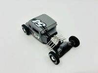 MAISTO: Two 1:24 scale Maisto models including a 1966 Chevrolet Chevelle SS and a 1929 Ford Model A [Location: Sydney] - 7
