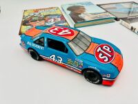 RICHARD PETTY: A group of Richard Petty items including a copy of 'King of the Road', signed by Richard Petty himself [Location: Sydney] - 10