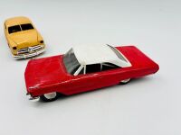 STOCK CARS: Five 1:24/1:32 scale completed plastic model kits of classic stock cars [Location: Sydney] - 5