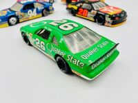 NASCAR: Five 1:24 scale 1990s Nascar models including two Ford Thunderbirds, a Chevrolet Lumina and an Oldsmobile Cutlass by Revell and a Chevrolet Monte Carlo by Racing Champions [Location: Sydney] - 15