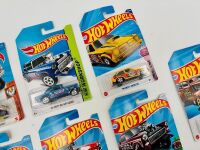 HOT WHEELS: A group of 21 1:64 scale Hot Wheels drag car models [Location: Sydney] - 2