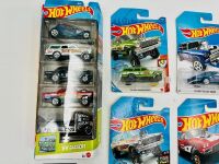 HOT WHEELS: A group of 21 1:64 scale Hot Wheels drag car models [Location: Sydney] - 7