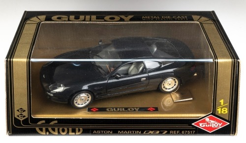 ASTON MARTIN: A Guiloy 1:18 scale Aston Martin DB7 model, product reference number 67517