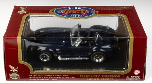 SHELBY COBRA: A Road Legends 1:18 scale 1964 Shelby Cobra 427S/C model, product number 92058