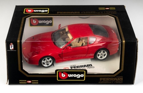 FERRARI: A Bburago 1:18 scale 1992 Ferrari 456GT model, has pininfarina reference on packaging, model number 3036