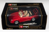 PORSCHE: A Bburago 1:18 scale 1994 Porsche 911 Carrera cabriolet model, model number 3090
