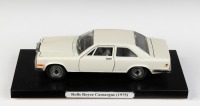 ROLLS-ROYCE: A 1:18 scale Bburago 1975 Rolls-Royce Camargue