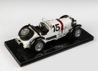 MERCEDES: A 1:18 scale Bburago 1931 Mercedes-Benz SSKL (Mille Miglia) - 3
