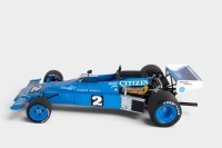 MATICH: A limited edition Classic Carlectables 1:18 scale 1976 Matich A53 Australian Grand Prix winner, includes three personal photographs of the Matich - 2