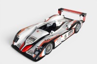 AUDI: A Spark 1:18 scale 2004 Audi R8, car # 5, Le Mans winner (#S1802) - 3