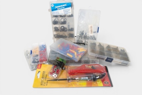 410 · AUTOMOTIVE SUNDRIES: A group of automotive sundries, including a voltage tester, group of electrical items such as terminals, packet of o-rings and a packet of circlips