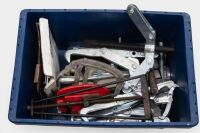 GEAR PULLERS: A tub of assorted gear puller tools of differing sizes & styles - 2