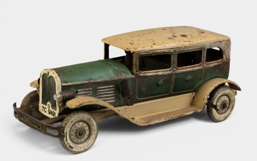 TIPPCO: A circa 1930s Tippco (Germany) TC 9491, 8 cylinder limousine tinplate clockwork wind up toy, 27cm long