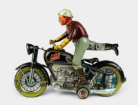 ARNOLD MAC 700: A fine circa 1940s K. Arnold & Co. (Germany) 'Arnold Mac 700' tinplate clockwork motorcycle with rider, 20cm long - 2