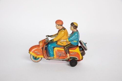 SCOOTER: A c1956 Technofix (West Germany) model No.282 tin toy clockwork scooter with rider & passenger, 16cm long