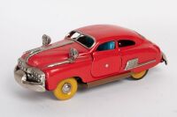 FRICTION CAR: A c1950s Japanese made tinplate friction US style car, 20cm long - 2