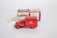 MICRO MODELS: A Micro Models 1:43 scale limited edition of 279 units, 1950s International Harvester delivery van (MM002) - 2