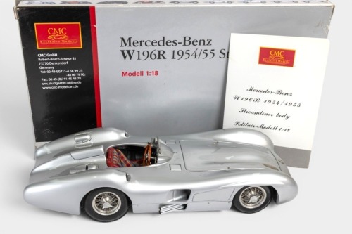 MERCEDES: A highly detailed CMC 1:18 scale 1954/55 Mercedes-Benz W196R 'Streamliner Body' (M-044) in original box