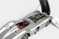 MERCEDES: A highly detailed CMC 1:18 scale 1954/55 Mercedes-Benz W196R 'Streamliner Body' (M-044) in original box - 8
