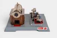 WILESCO: A Wilesco (Germany) D-10 steam engine model in original timber box - 3