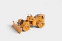 MINING: A group of five mining vehicle models, mostly Joal (Spain) branded, 1:50 scale - 8