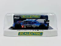 GINETTA: A 1:32 scale slot car by Scalextric of the Ginetta G60-LT-P1 with original display case [Location: Sydney] - 4