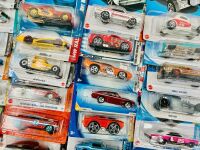 HOT WHEELS: A large group of over 100 1:64 scale Hot Wheels models [Location: Sydney] - 13