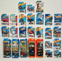 1:64 SCALE MODELS: A large group of 1:64 scale models by Matchbox and Hot Wheels [Location: Sydney]