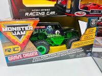 MODEL CARS: A group of miscellaneous model cars [Location: Sydney] - 13