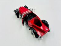 STUTZ BLACK HAWK: A 1:24 scale model by Franklin Mint of the 1928 Stutz Black Hawk Boattail Speedster [Location: Sydney] - 6