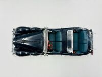 PACKARD TWELVE SPORT PHAETON: A 1:24 scale model by Danbury Mint of the 1936 Packard Twelve Sport Phaeton [Location: Sydney] - 14