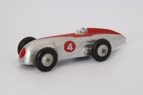 DINKY TOYS: 23a RACING CAR c1950 Silver/Red RN4 with silver ridged hubs