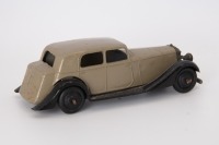 DINKY TOYS: 30c Daimler 1946-47 Beige/Black - 2
