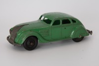 DINKY TOYS: 30a Chrysler Airflow Saloon 1946-48